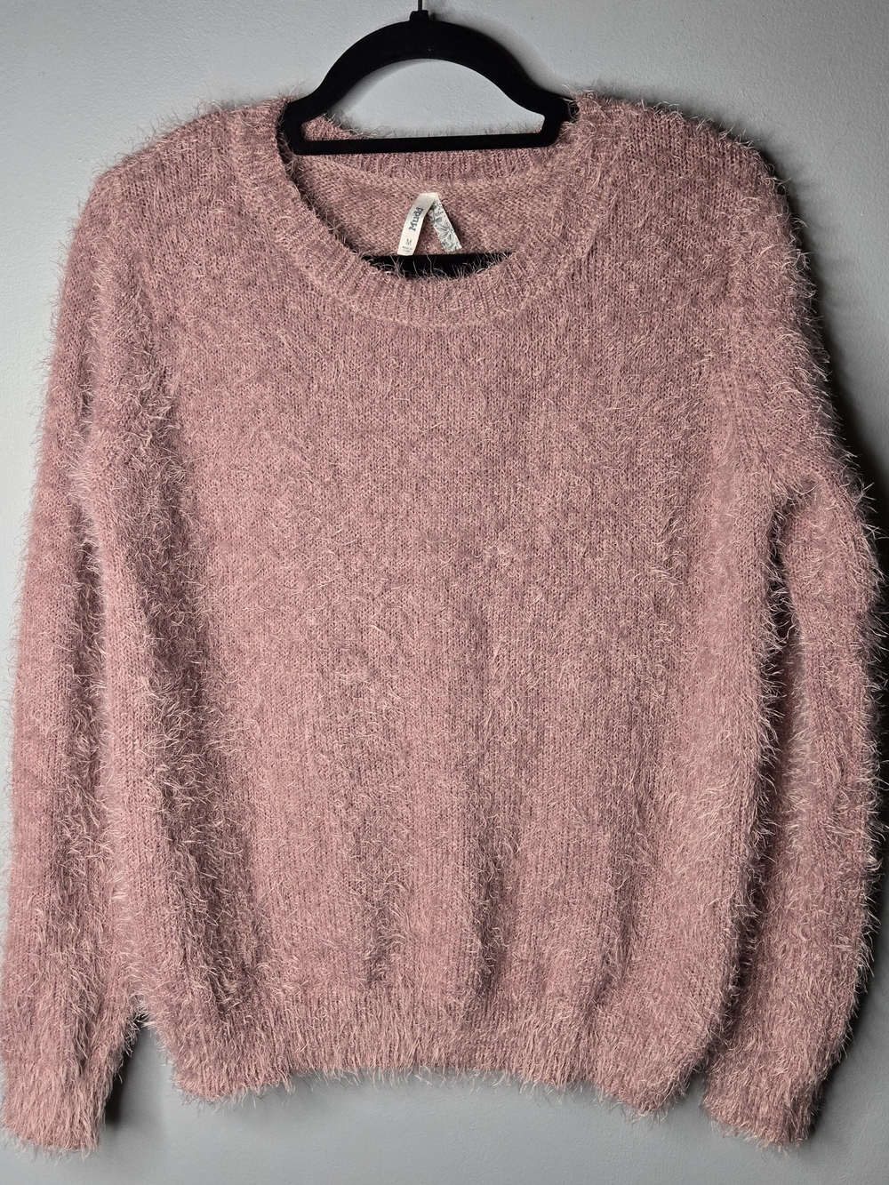 Mudd Women’s Medium Dusty Pink Fuzzy Eyelash Knit Pullover Sweater Soft Cozy